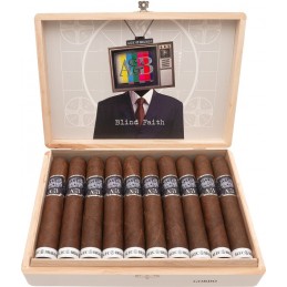 Alec Bradley Blind Faith Gordo